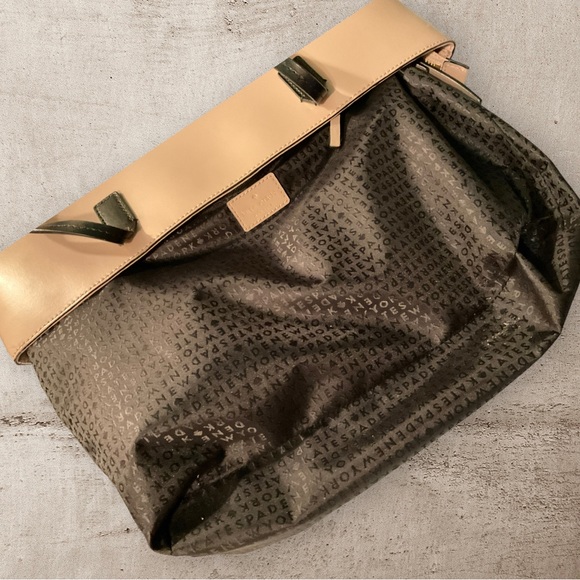 **KATE SPADE Smooth Tote Bag - Picture 11 of 14